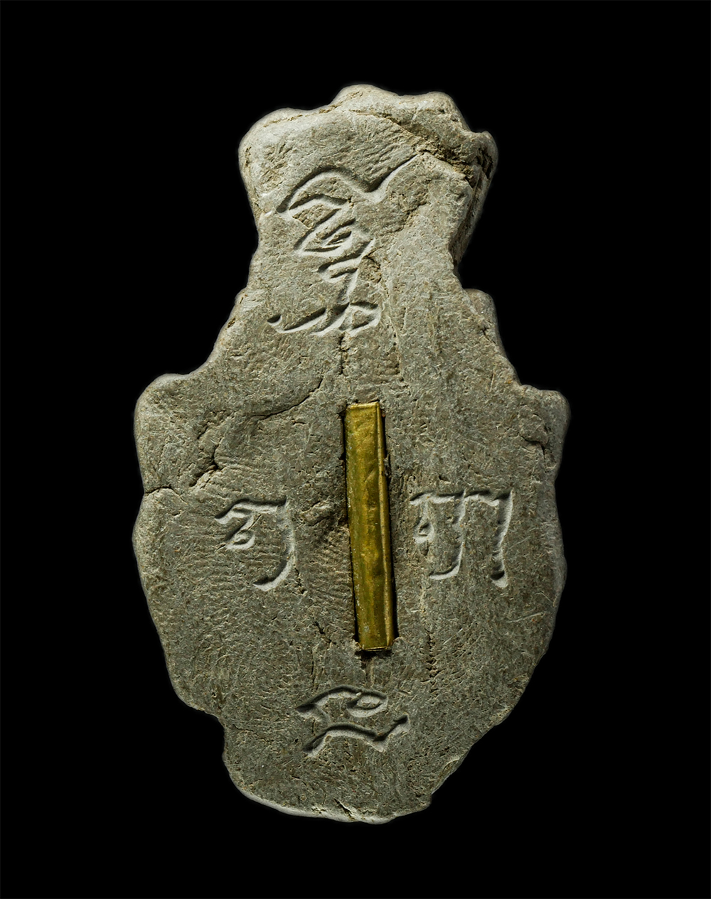 23Feb25 (2)p.jpg - เศียรฤาษี เศียรพ่อแก่ เนื้อดินสวยเข็มขลัง สร้างได้สวยงาม ด้านหลังจารย์ยันต์ ฝังตะกรุด พระเก่าสวยน่าเก็บสะสมบูชา เพื่อความเป็นสิริมงคล | https://kamulet.in.th